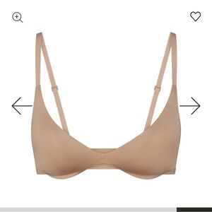 Skims Super Push-Up Bra Wireless